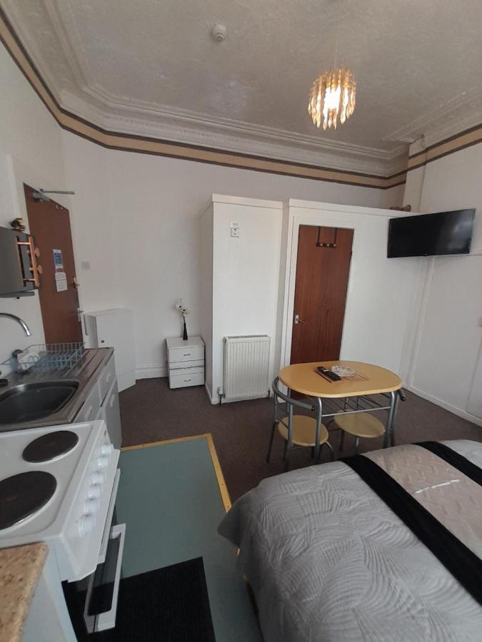 Nova Holiday Apartments Blackpool Eksteriør billede